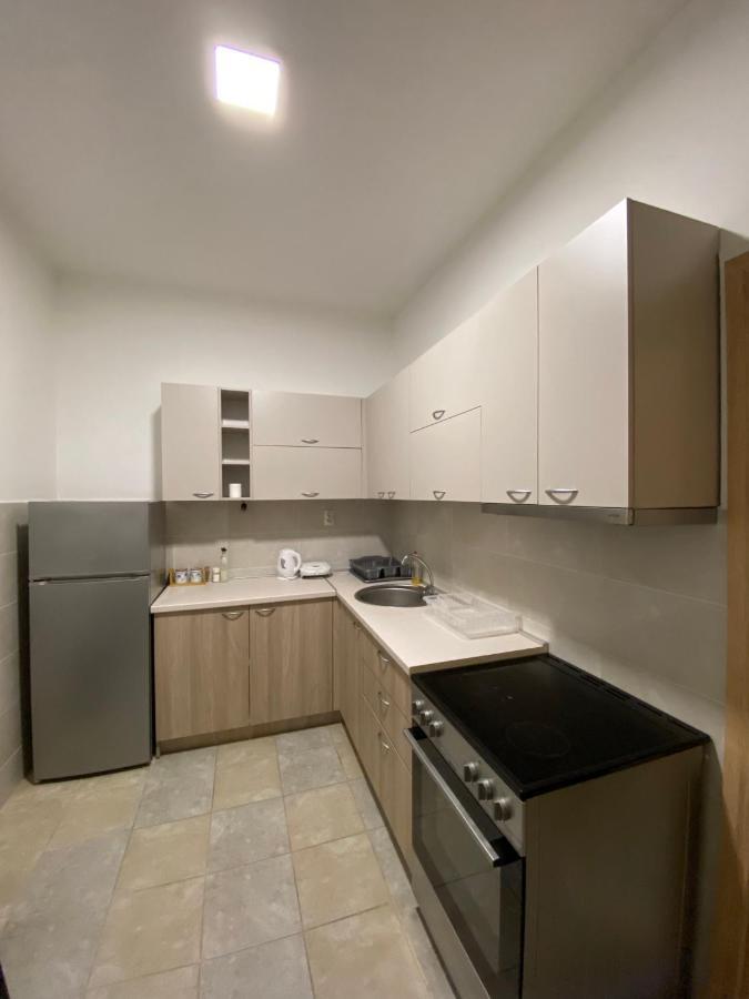 R&K Hostel Skopje Bagian luar foto
