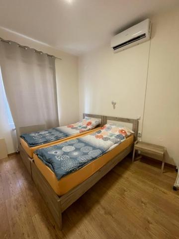 R&K Hostel Skopje Bagian luar foto